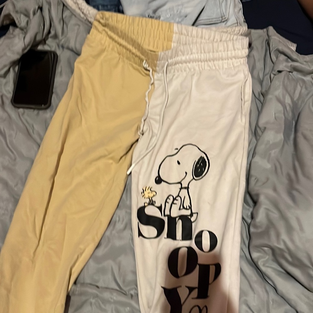 Snoopy pajama pants
